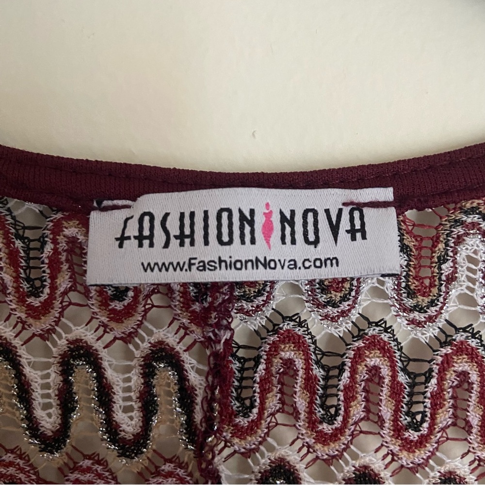Fashion Nova Medium Multicolored Crop Top - Picture 6 of 6